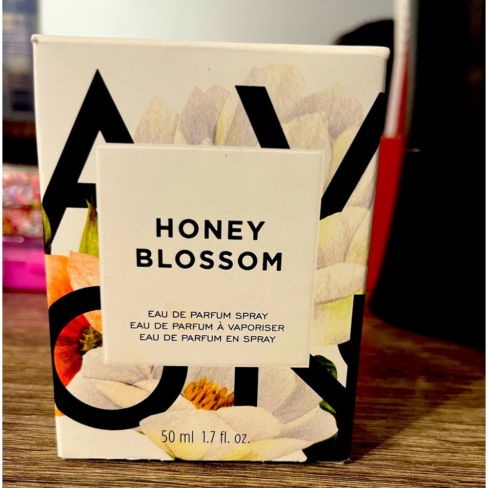 Honey Blossom perfume 1.7 0z